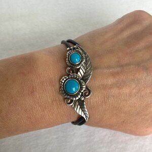 Sterling Silver 925 Dakota West Floral Leaf Turquoise Cabochon Cord Bracelet 8"